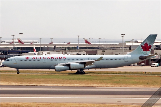 C-FTNQ-ACA-2006-06-23EGLL