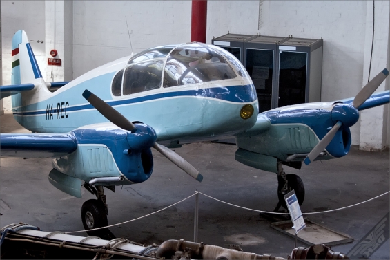 HA-REC-Budapest Aviation Museum-2011-06-22