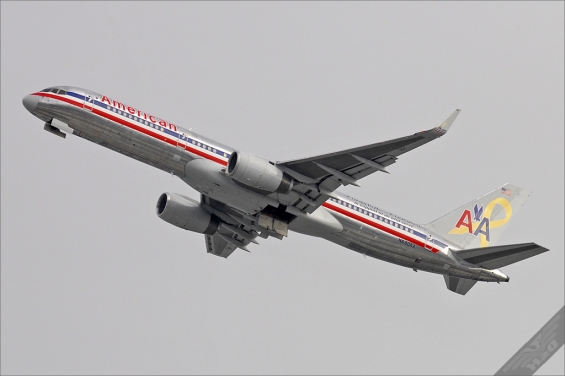 N690AA-AAL-2012-03-01KLAX