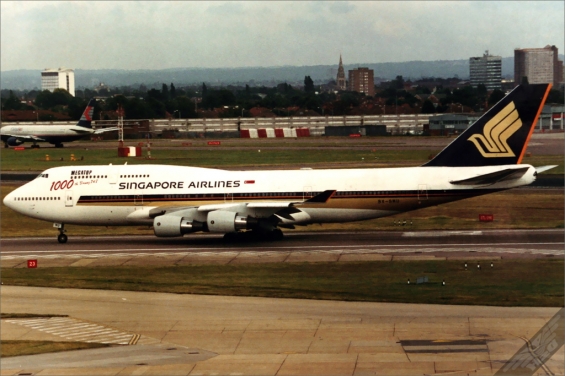 9V-SMU-SIA-1996EGLL