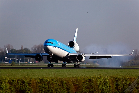 PH-KCH-KLM-2009-04-10EHAM