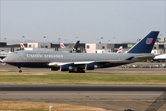 N197UA-UAL-2006-06-25EGLL