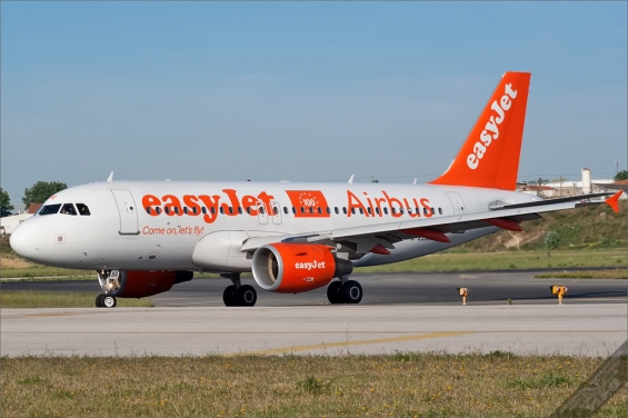 G-EZBR-EZY-2009-05-03LPPT