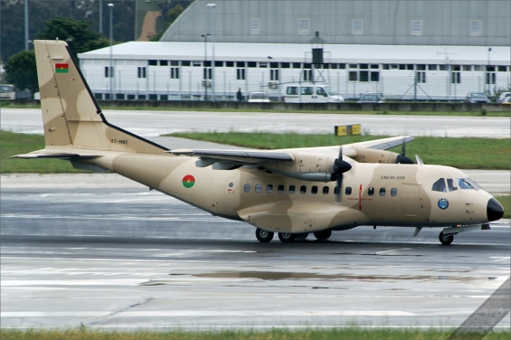 XT-MBE-Burkina Faso Air Force-2008-05-23LPPT